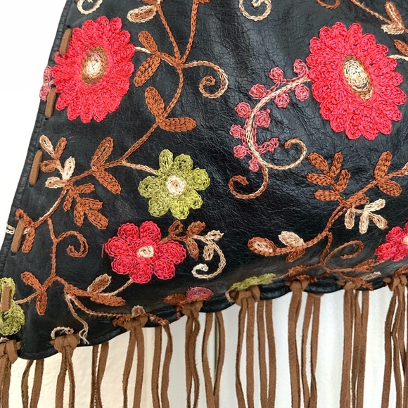 Sandra Leal Embroidered Leather Fringe Bag - Picture 5 of 13